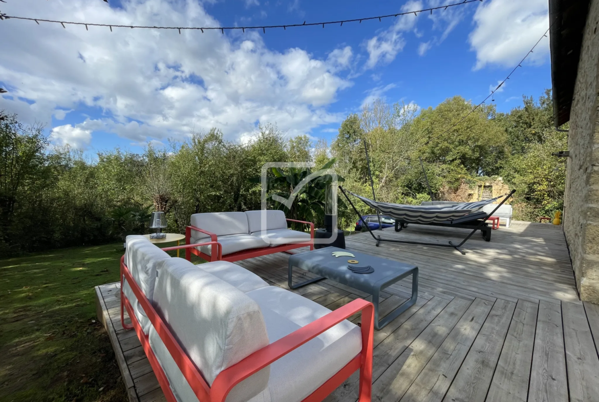 Maison en Pierre Rénovée entre Sarlat et Gourdon avec Jardin 