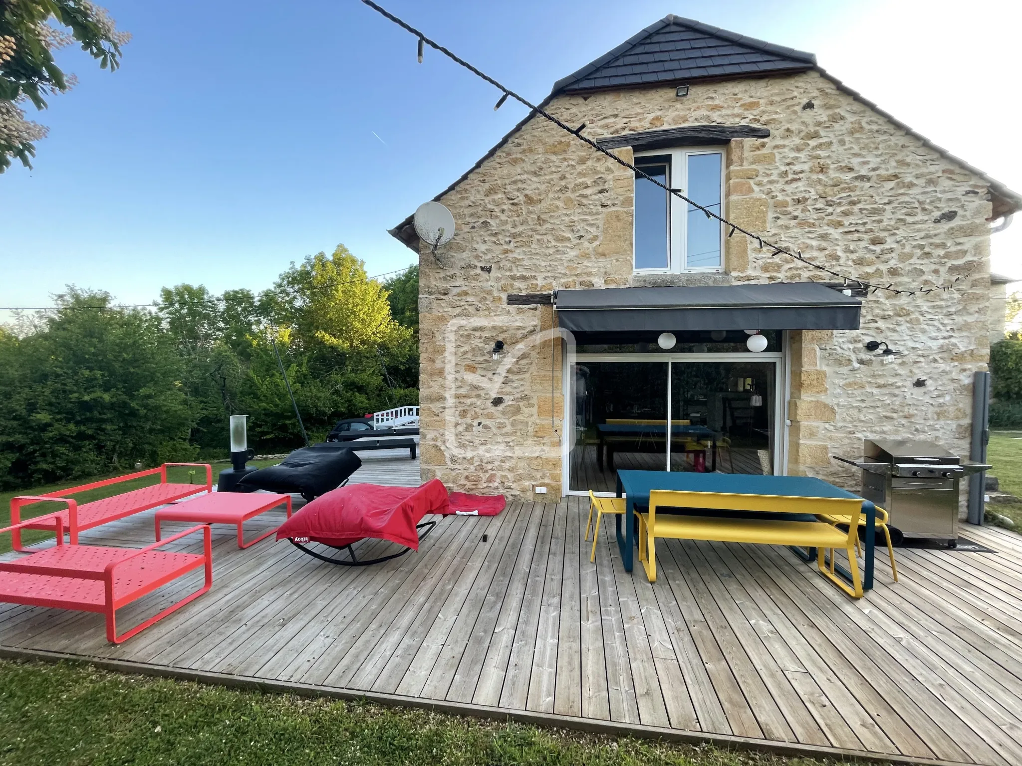 Maison en Pierre Rénovée entre Sarlat et Gourdon avec Jardin 