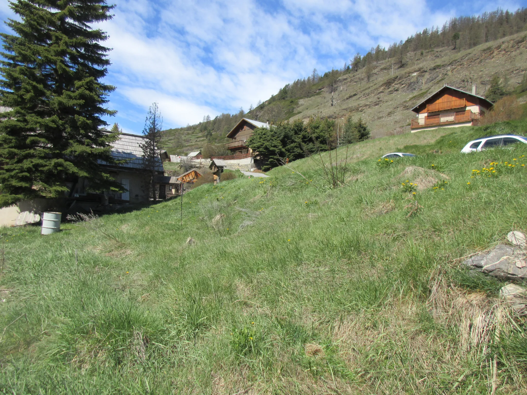 Terrain à vendre à Aiguilles avec vue dégagée 