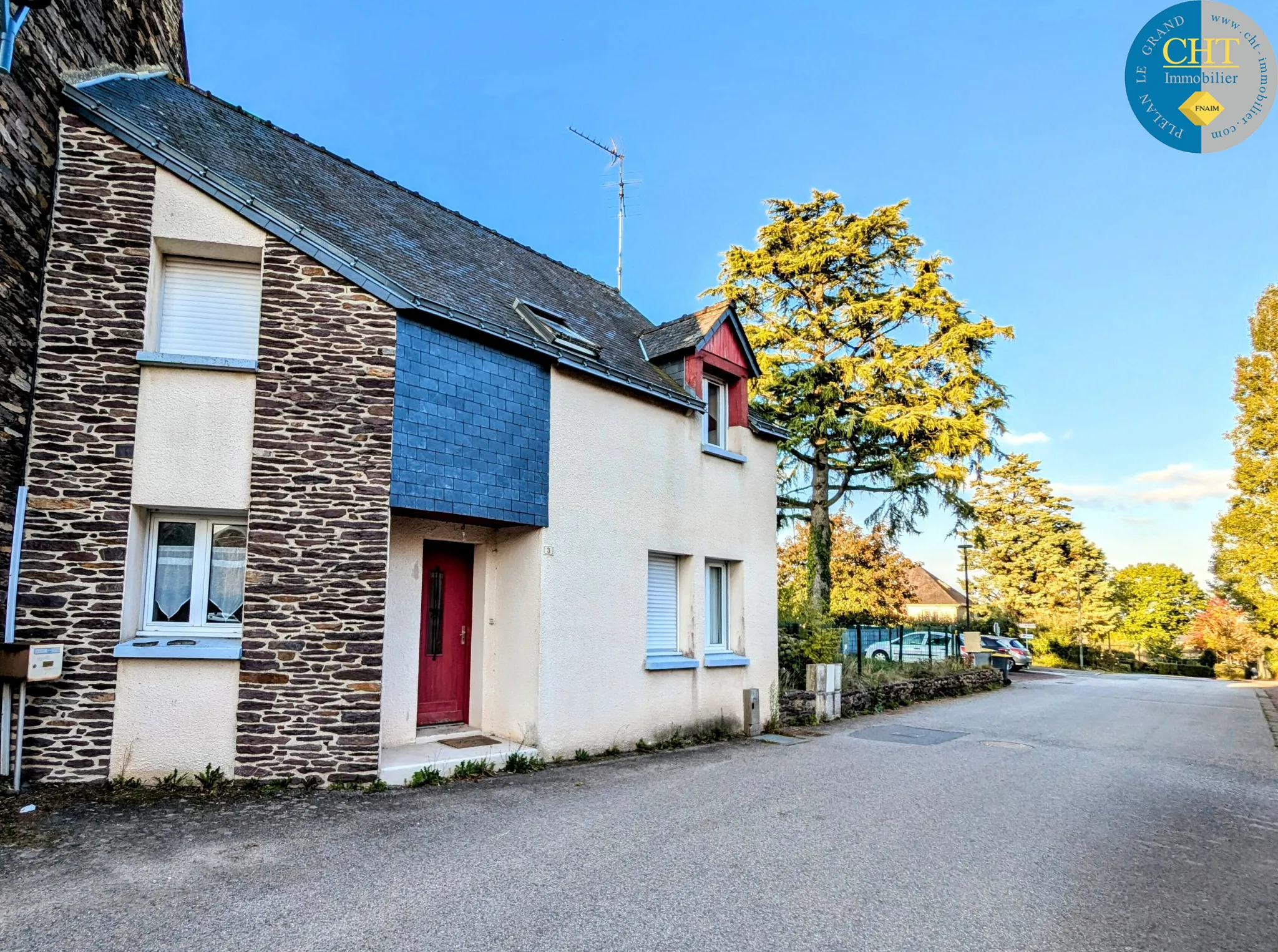 Maison en pierre 3 chambres à Beignon (56380) 