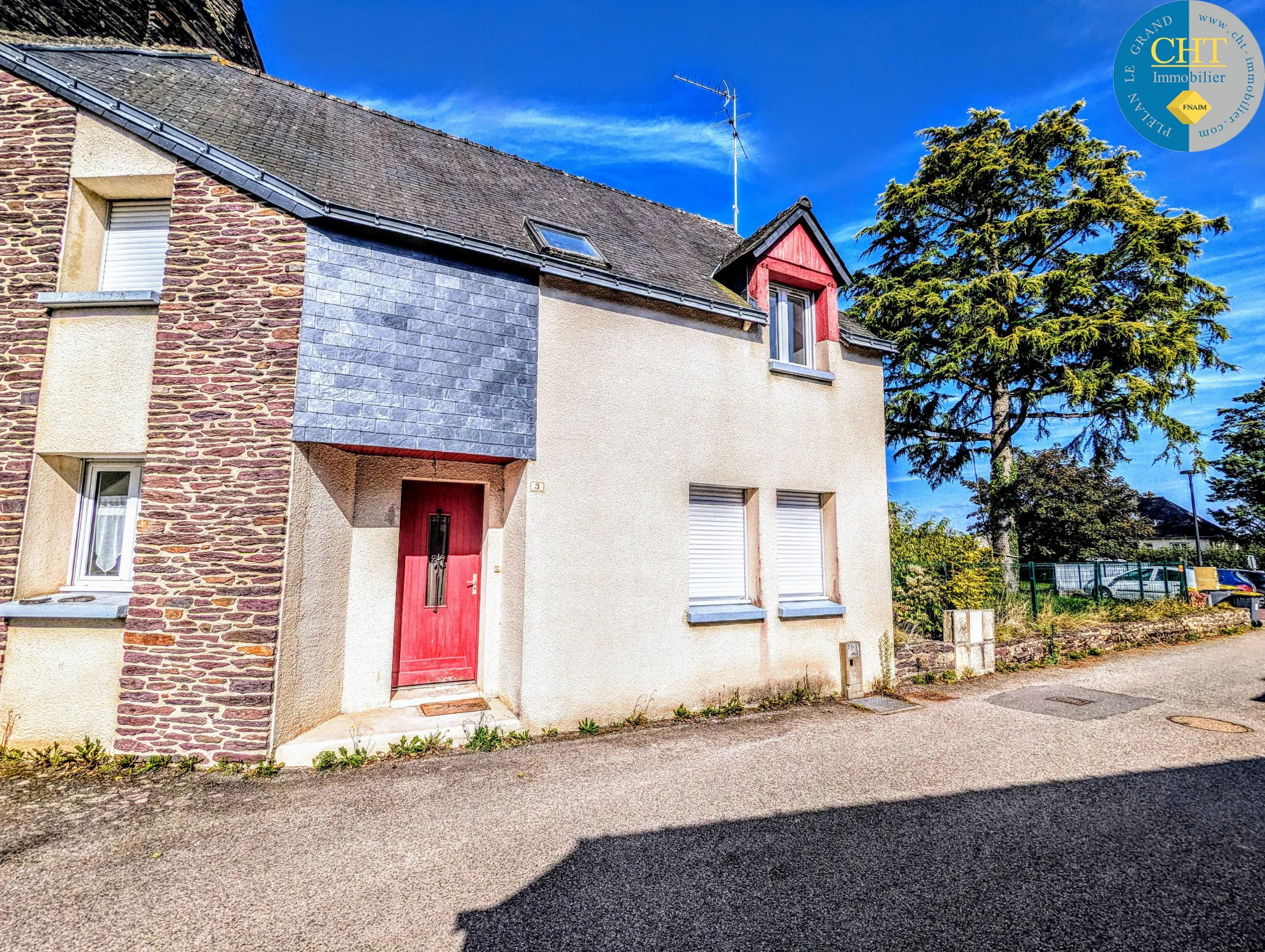 Maison en pierre 3 chambres à Beignon (56380) 