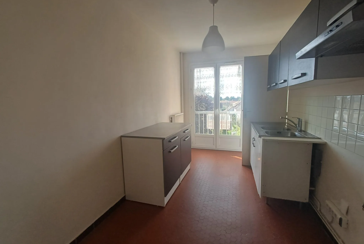 Vente Appartement 3 pièces à Rambouillet - 206 700 € 