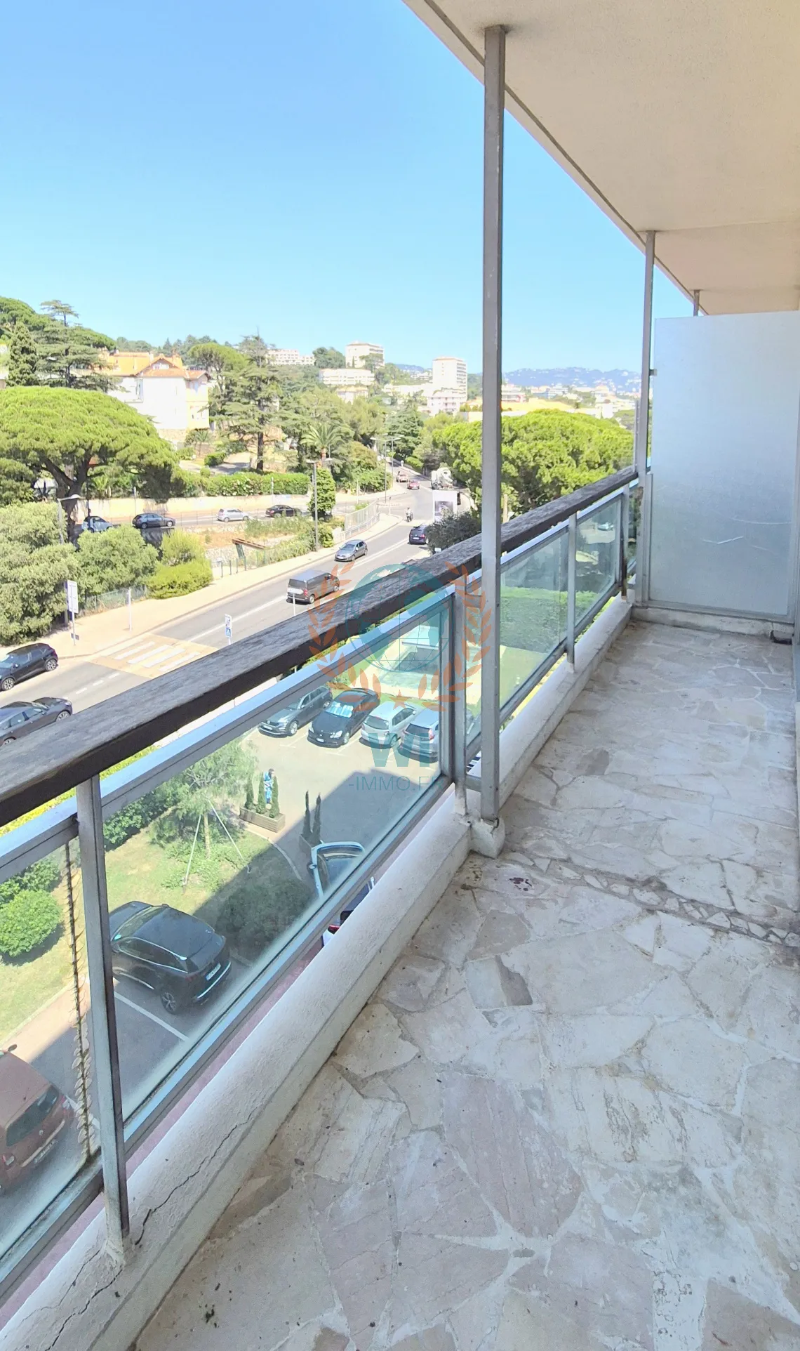 À vendre : Appartement 2 pièces à Cannes la Bocca avec accès plage 