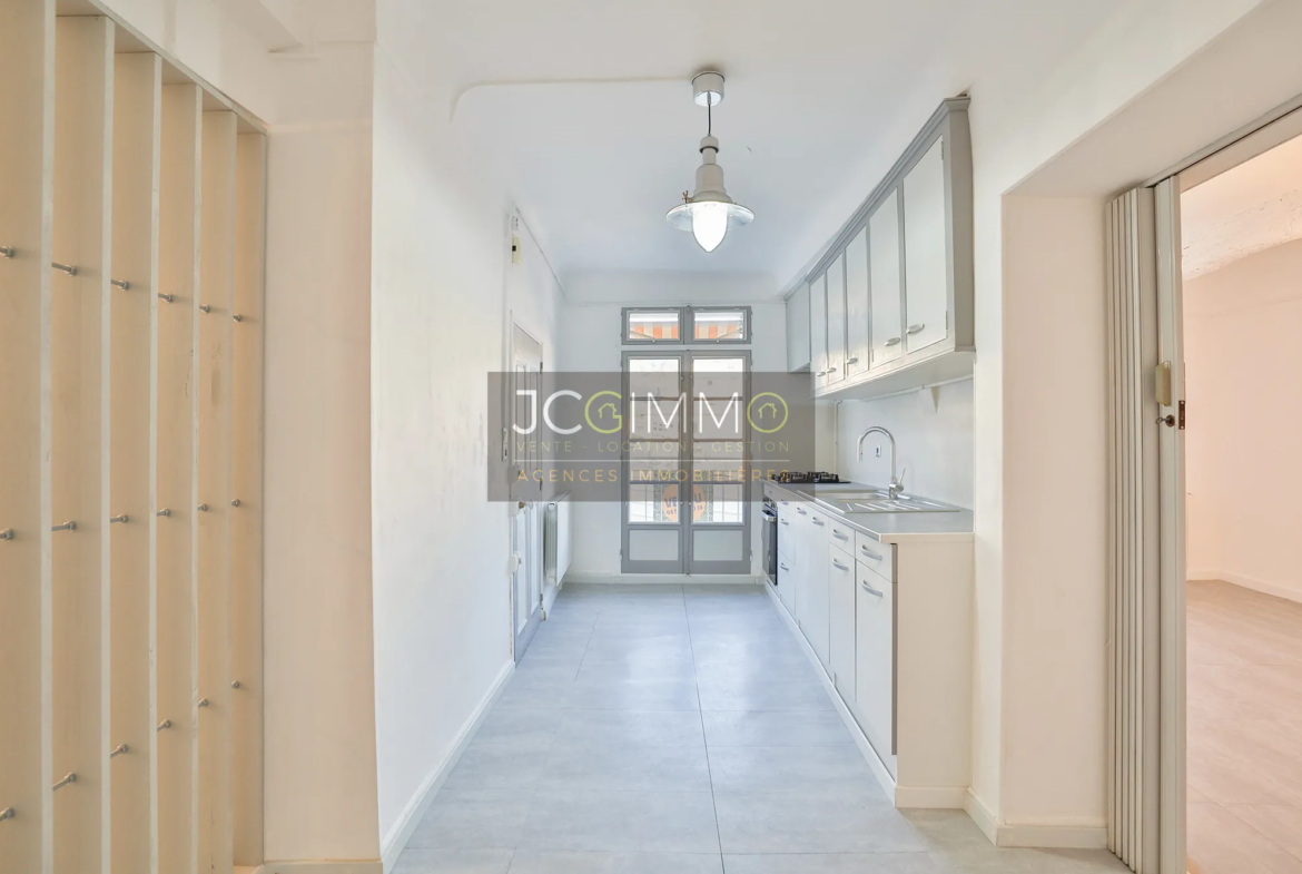 À vendre : Appartement T3 avec garage et grenier à Sollies Pont 