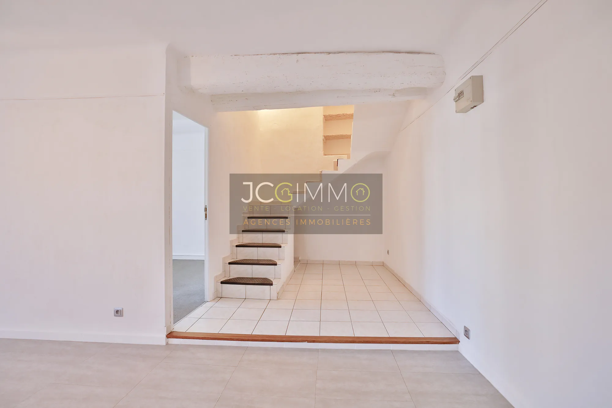 À vendre : Appartement T3 avec garage et grenier à Sollies Pont 