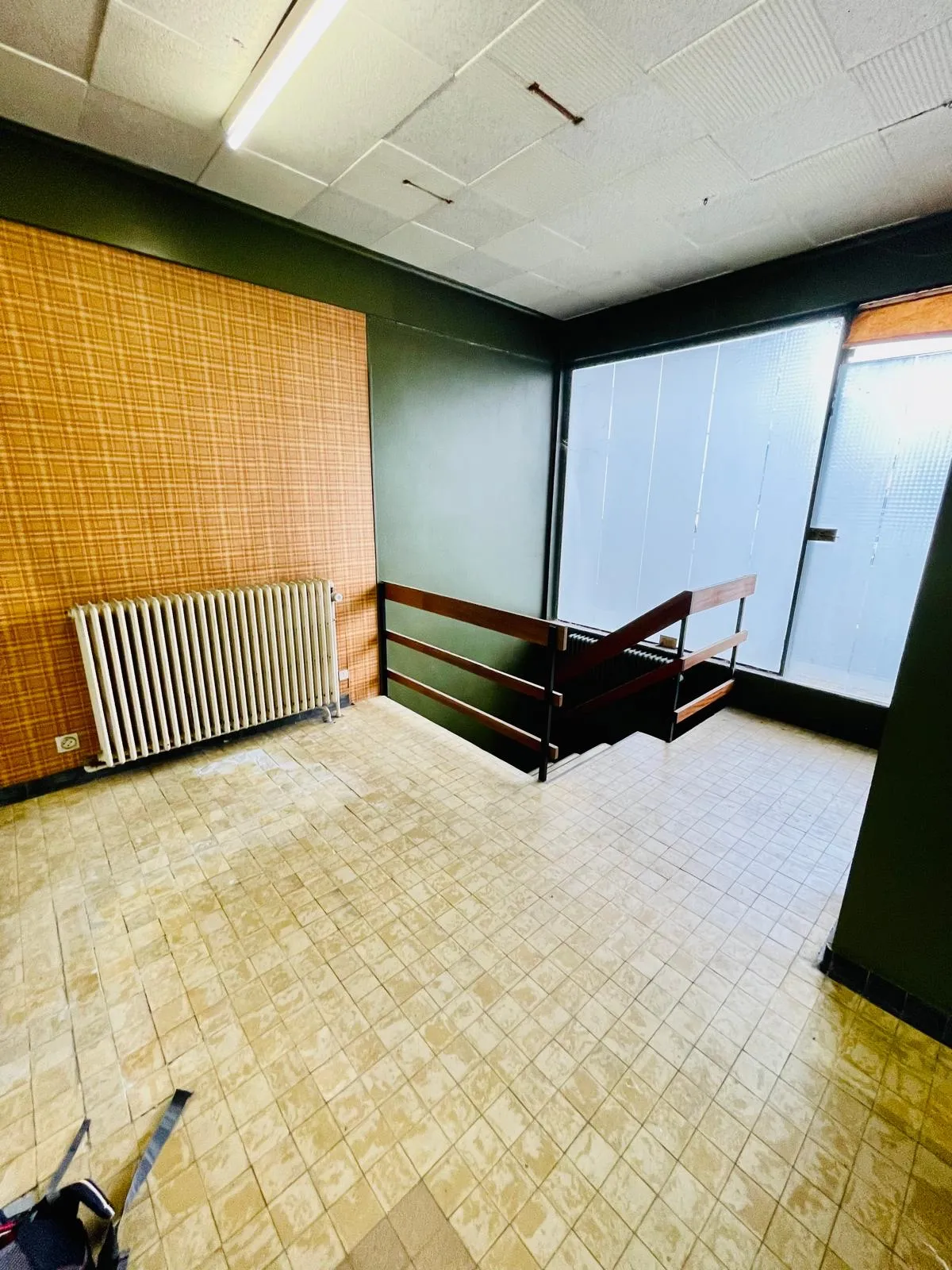 Bureau à vendre à Grenoble - 94 m² avec garage et parking - Prix canon 