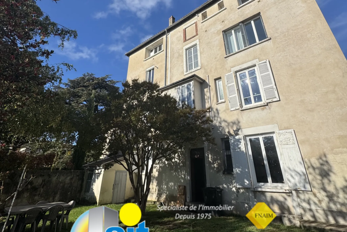 À vendre : Appartement T2 de 49 m² à Vienne, quartier Pyramide 