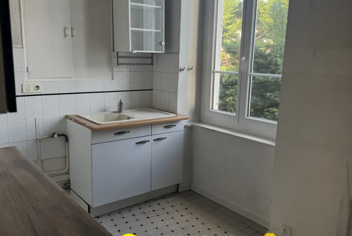 À vendre : Appartement T2 de 49 m² à Vienne, quartier Pyramide 