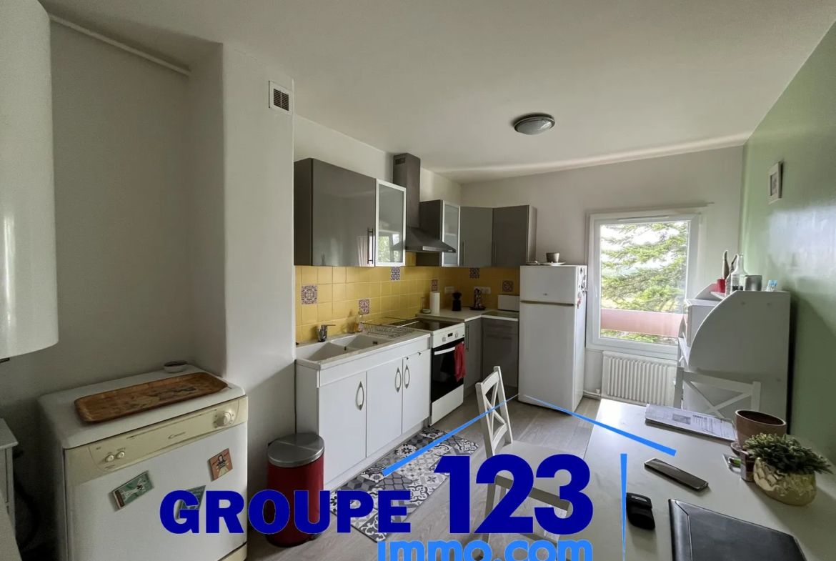 Appartement à vendre à Auxerre avec garage 