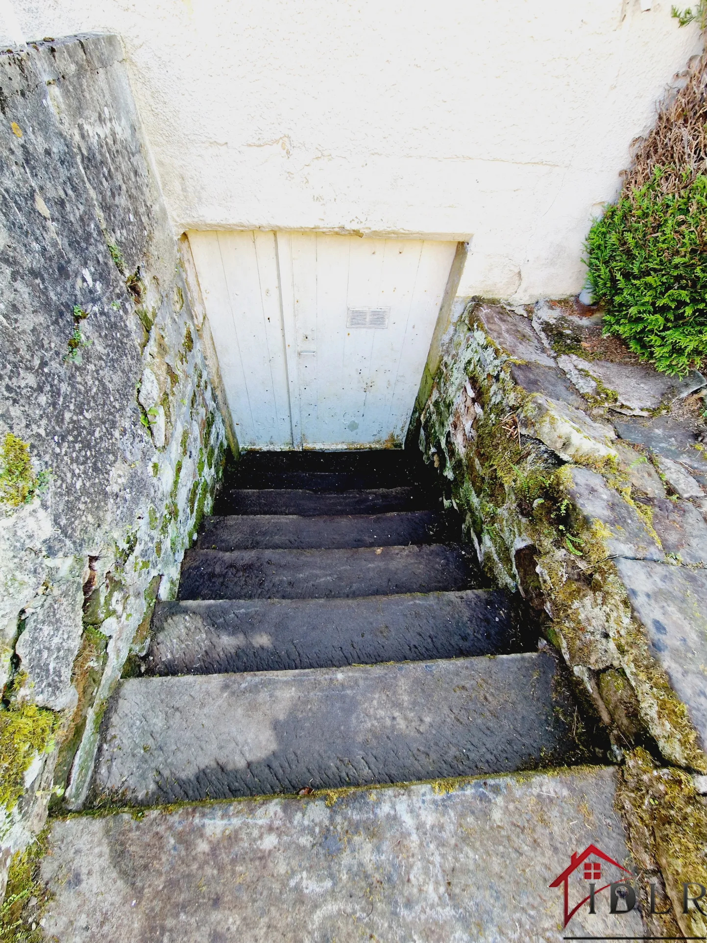 Maison de caractère meublée de 101 m² à Laneuvelle 