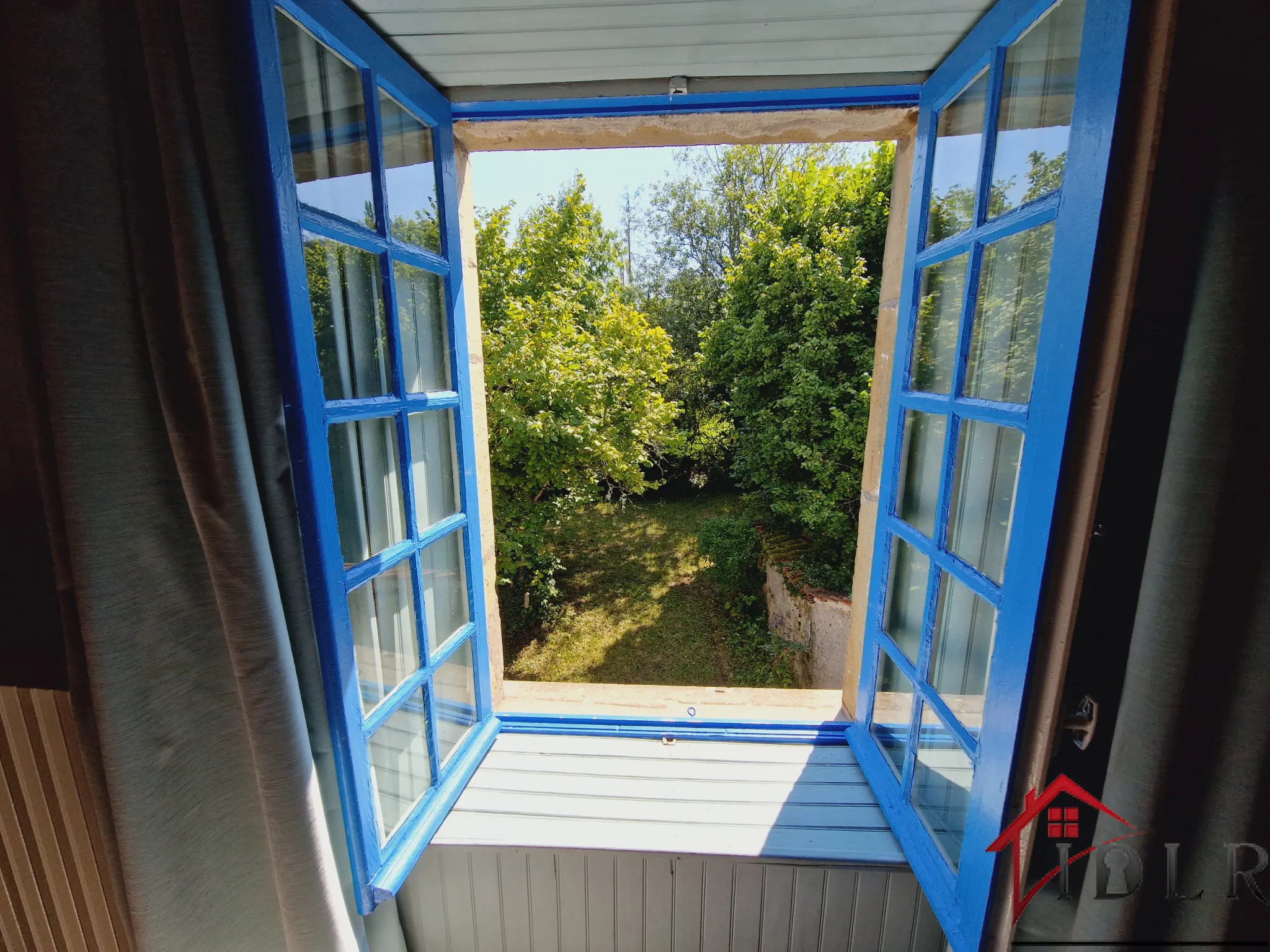 Maison de caractère meublée de 101 m² à Laneuvelle 