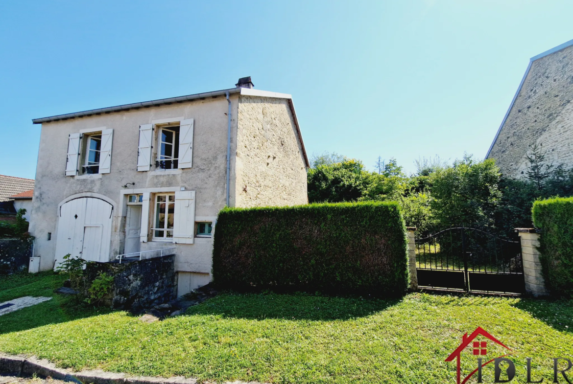 Maison de caractère meublée de 101 m² à Laneuvelle 