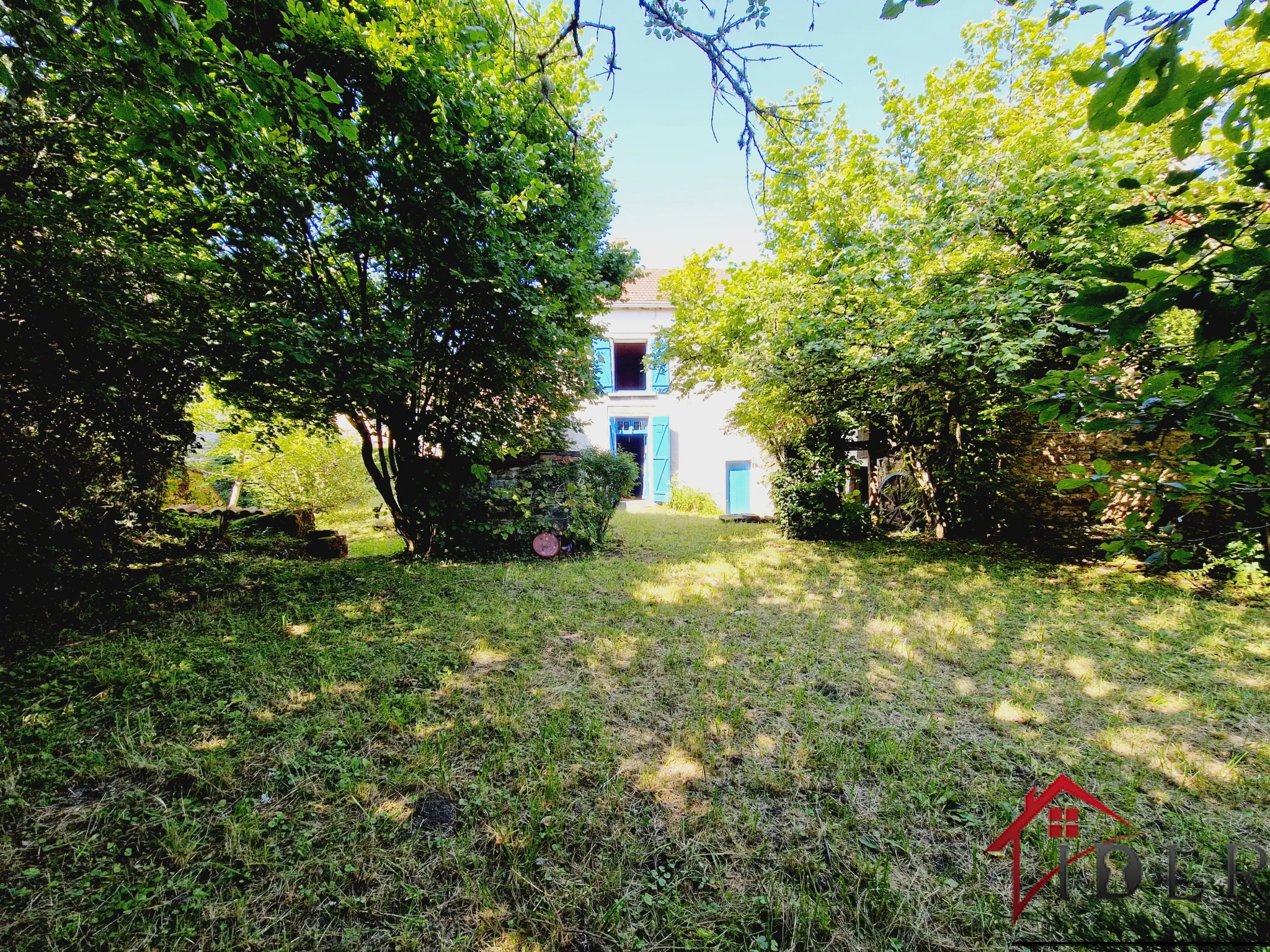 Maison de caractère meublée de 101 m² à Laneuvelle 