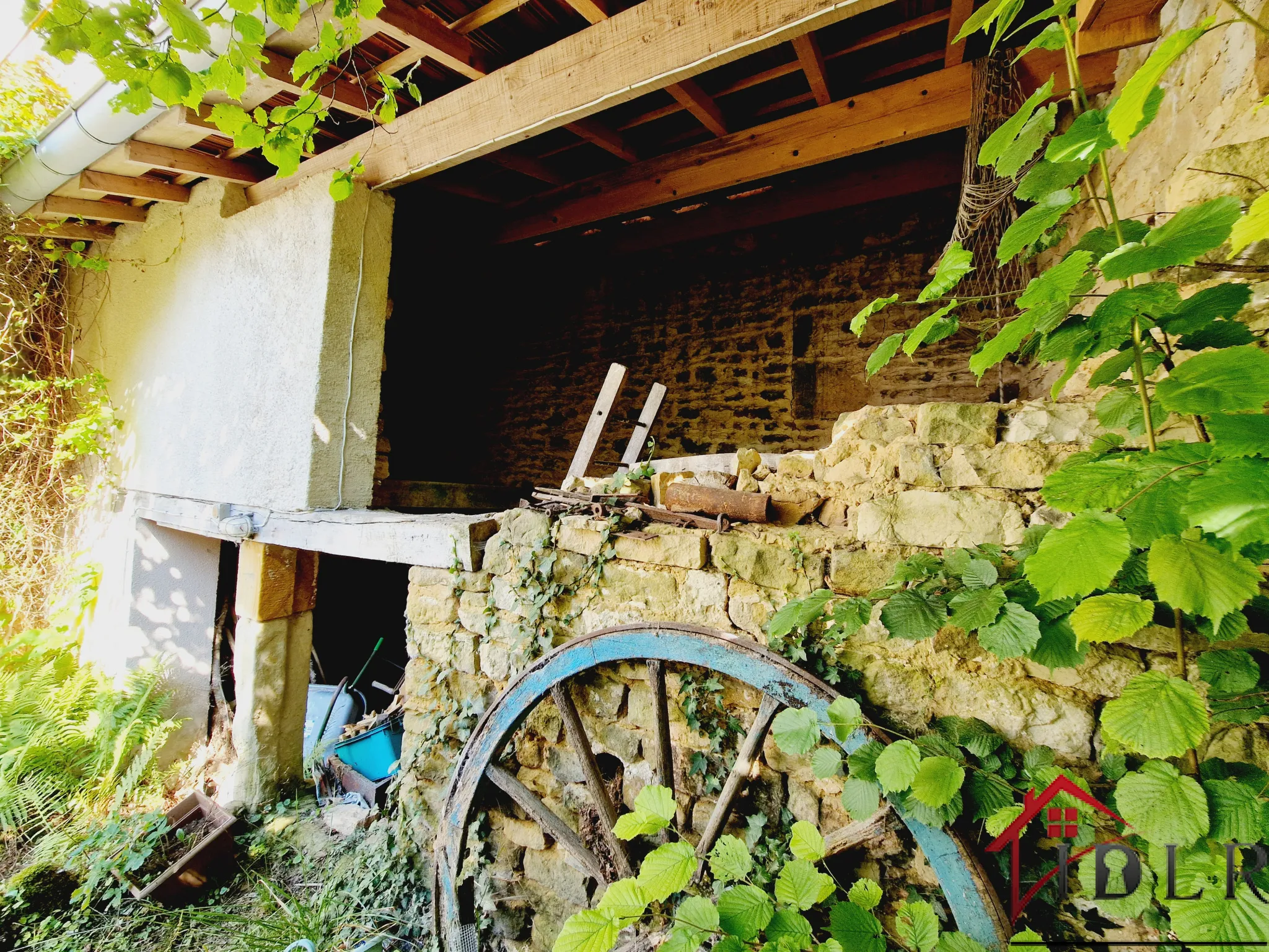 Maison de caractère meublée de 101 m² à Laneuvelle 