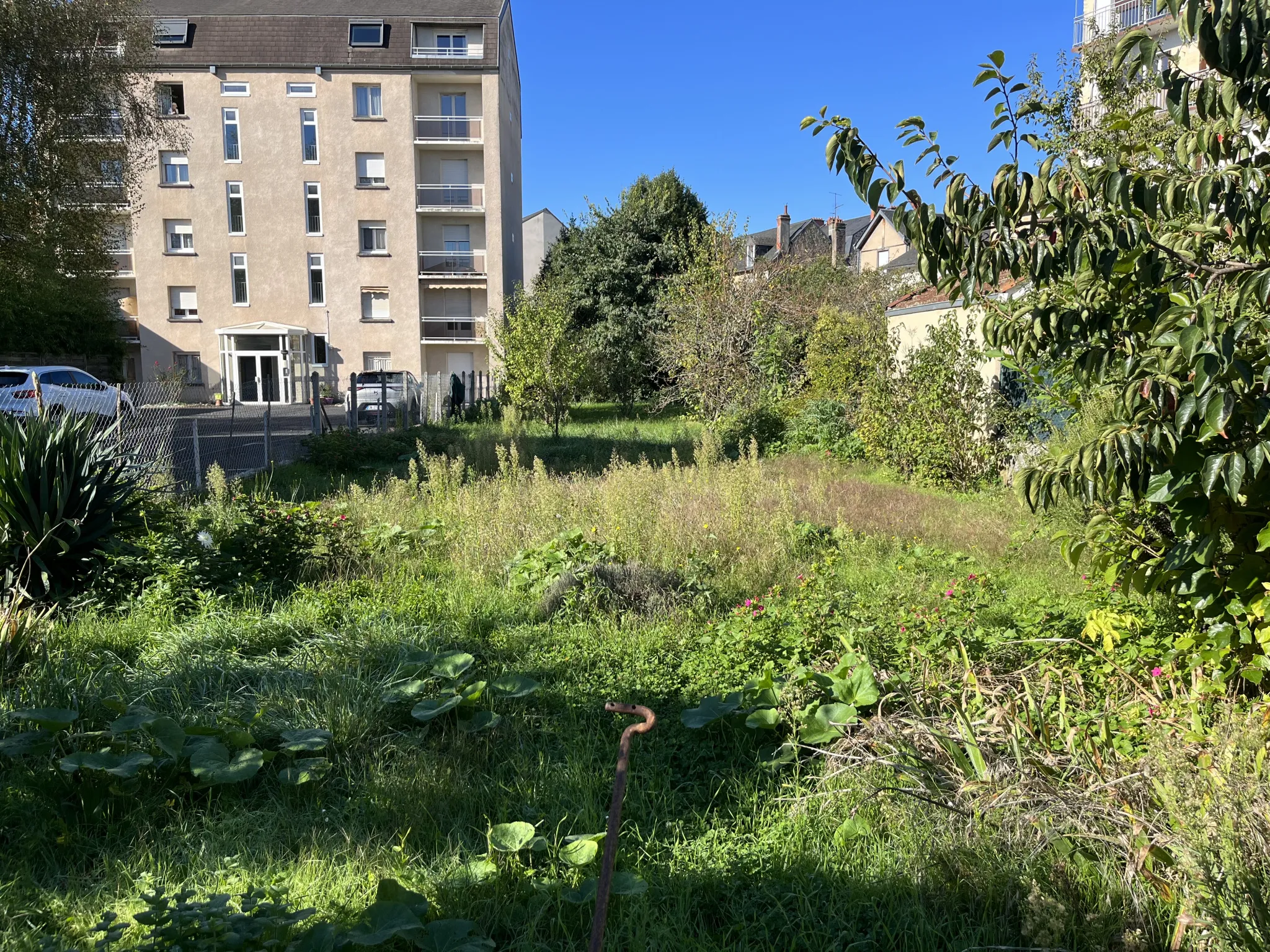 Unique Terrain Constructible à Vendre à Brive, 456 m² 