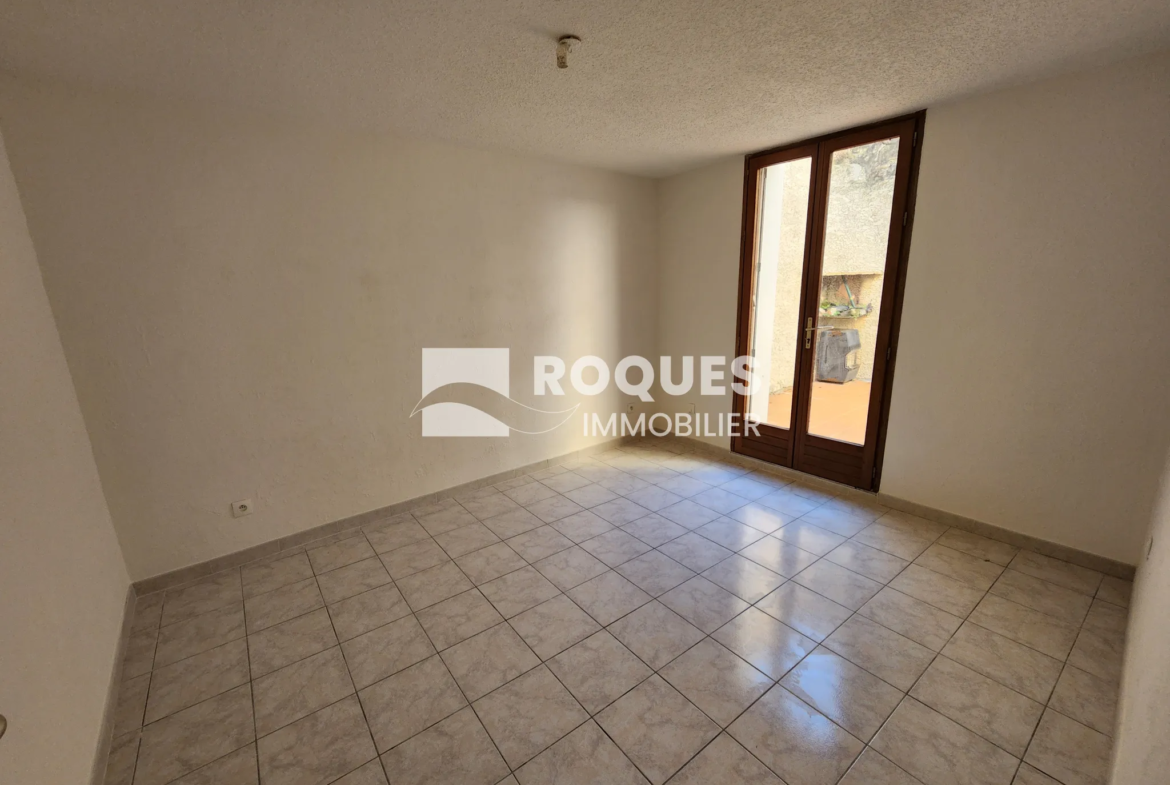 À vendre : Appartement 4 pièces au centre de Lodève, 74 m² plus terrasse 