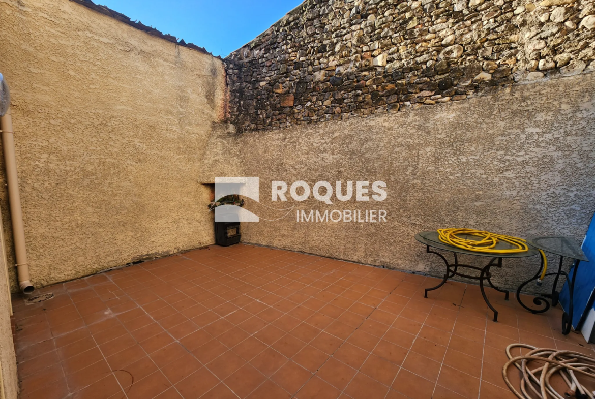 À vendre : Appartement 4 pièces au centre de Lodève, 74 m² plus terrasse 