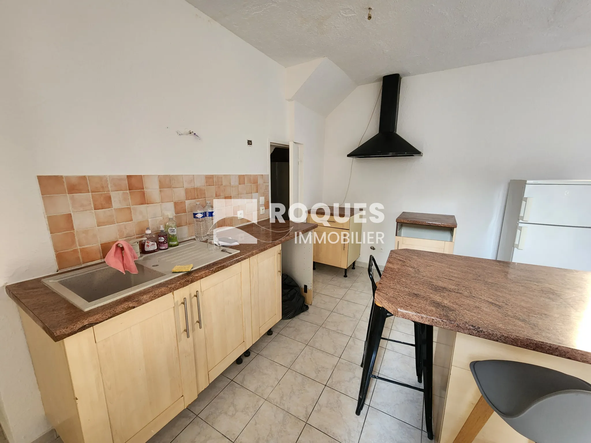 À vendre : Appartement 4 pièces au centre de Lodève, 74 m² plus terrasse 