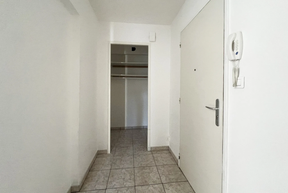 Vente Appartement 71,93 m² à Orange 