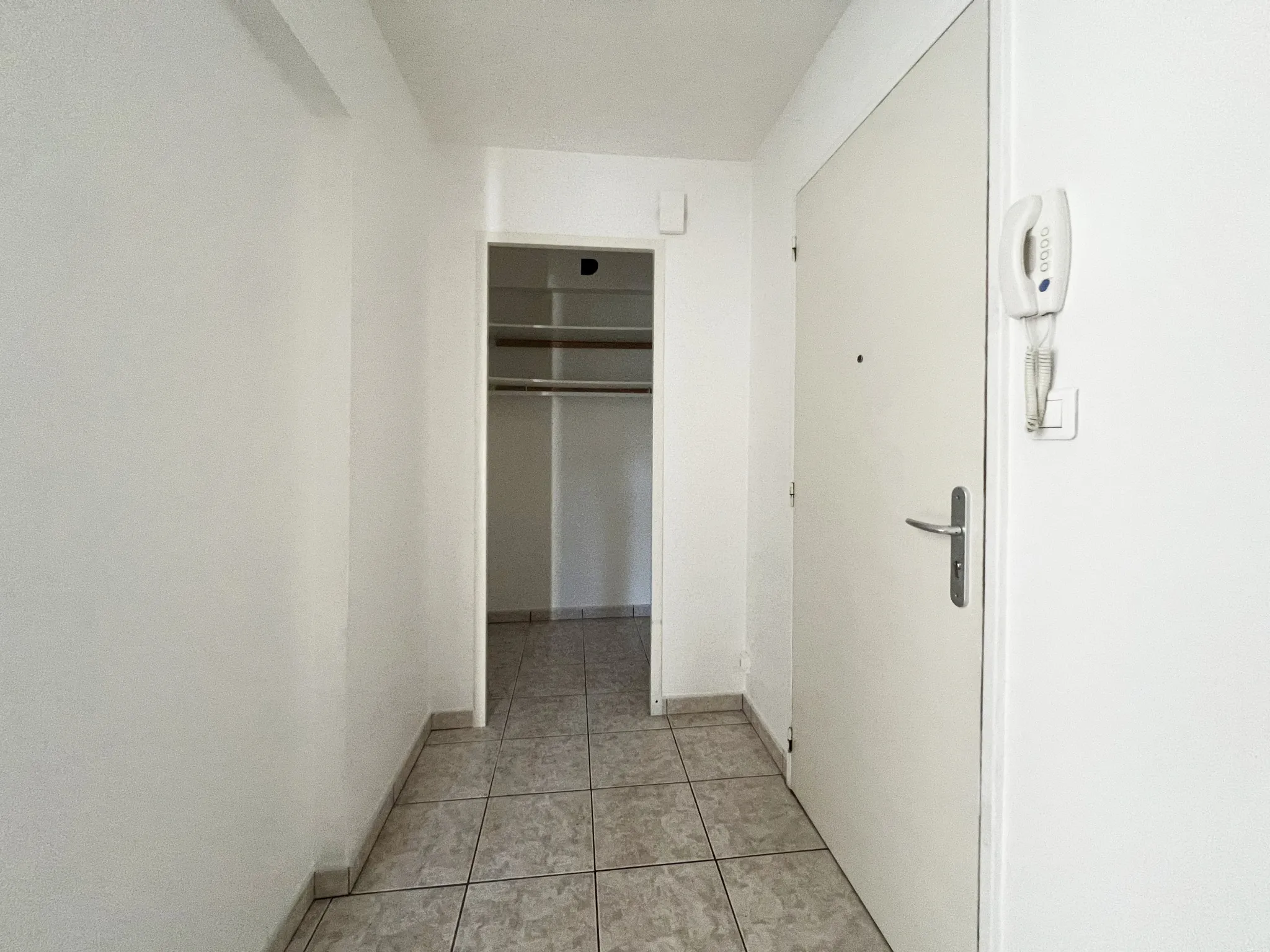 Vente Appartement 71,93 m² à Orange 