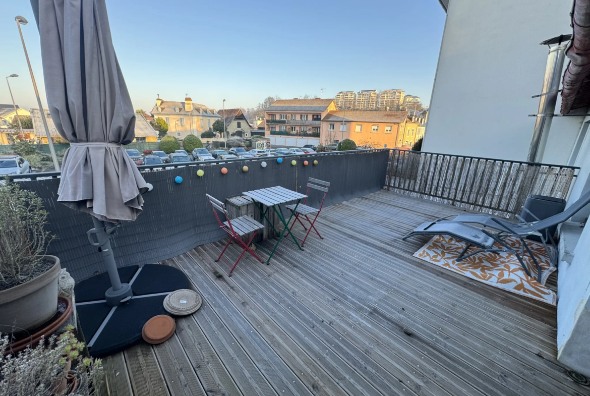 Appartement T3 avec terrasse de 21 m² à Billère - Exclusivité 