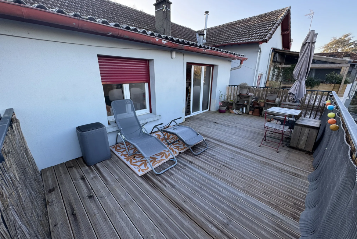 Appartement T3 avec terrasse de 21 m² à Billère - Exclusivité 