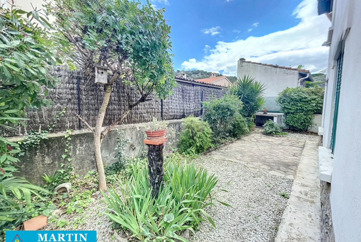 Maison de Ville avec Jardin à Amélie les Bains 