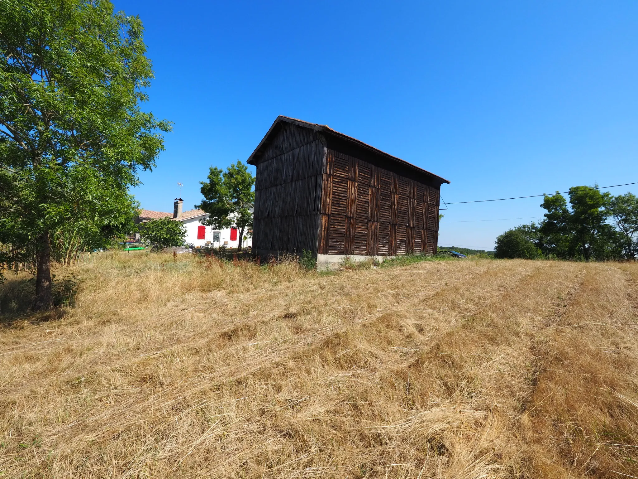 Séchoir à Tabac et Terrain Constructible à Bouglon, 47250 