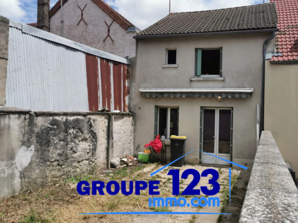 Maison T3 louée avec garage à St Cyr les Colons