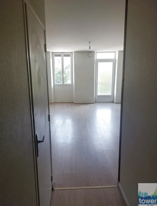 Immeuble à vendre à Villefranche-de-Rouergue - Idéal investisseur ! 