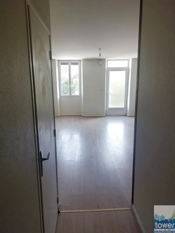 Immeuble à vendre à Villefranche-de-Rouergue - Idéal investisseur ! 