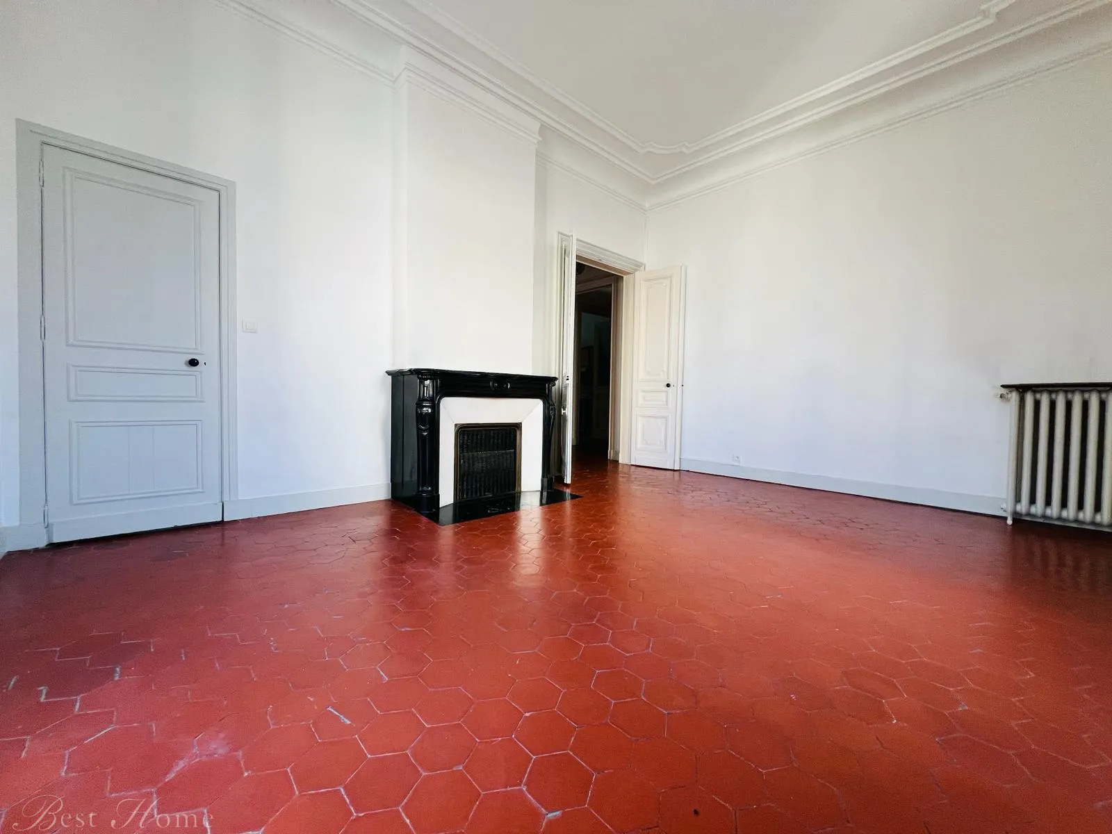 Appartement bourgeois T3 à vendre à Nîmes - 100 m² 