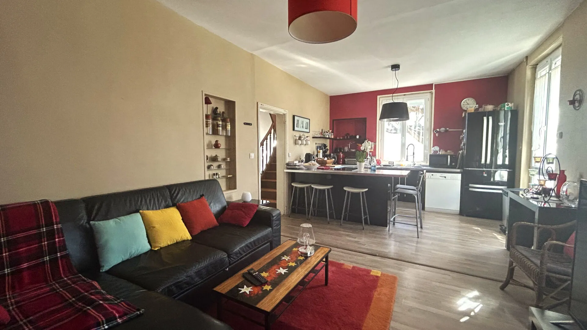 Maison rénovée à vendre à Clermont-Ferrand - 92 m² sur 418 m² 