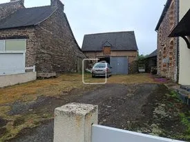 À vendre : Maison en pierre à Mauron - 3 chambres, jardin 