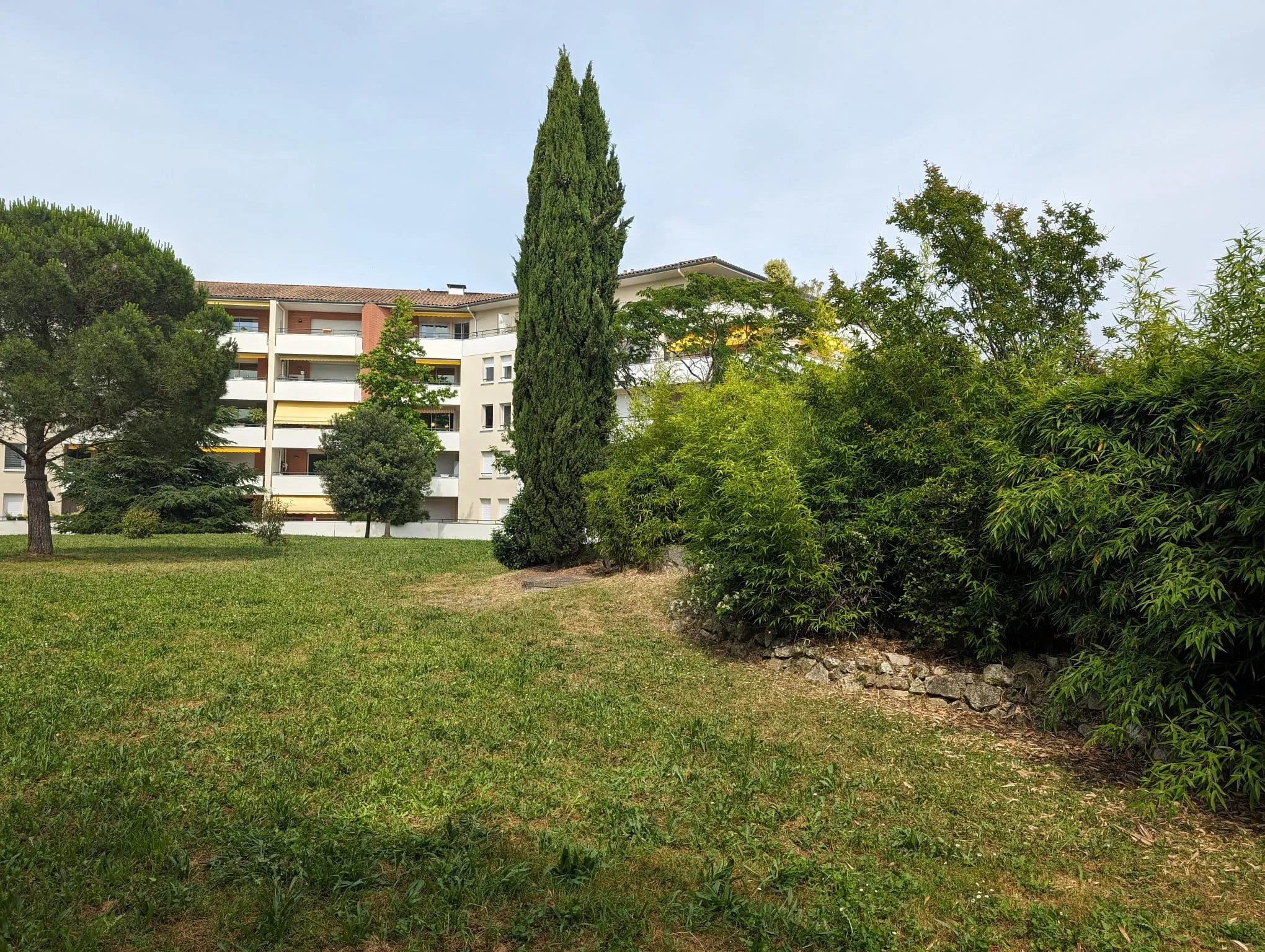 Appartement T2 dernier étage avec piscine à Cugnaux 