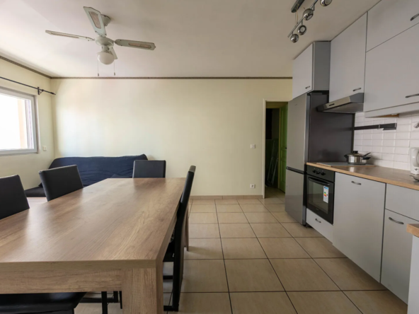 Appartement T3 à vendre à Toulon - 53 m², libre le 09.08.2024