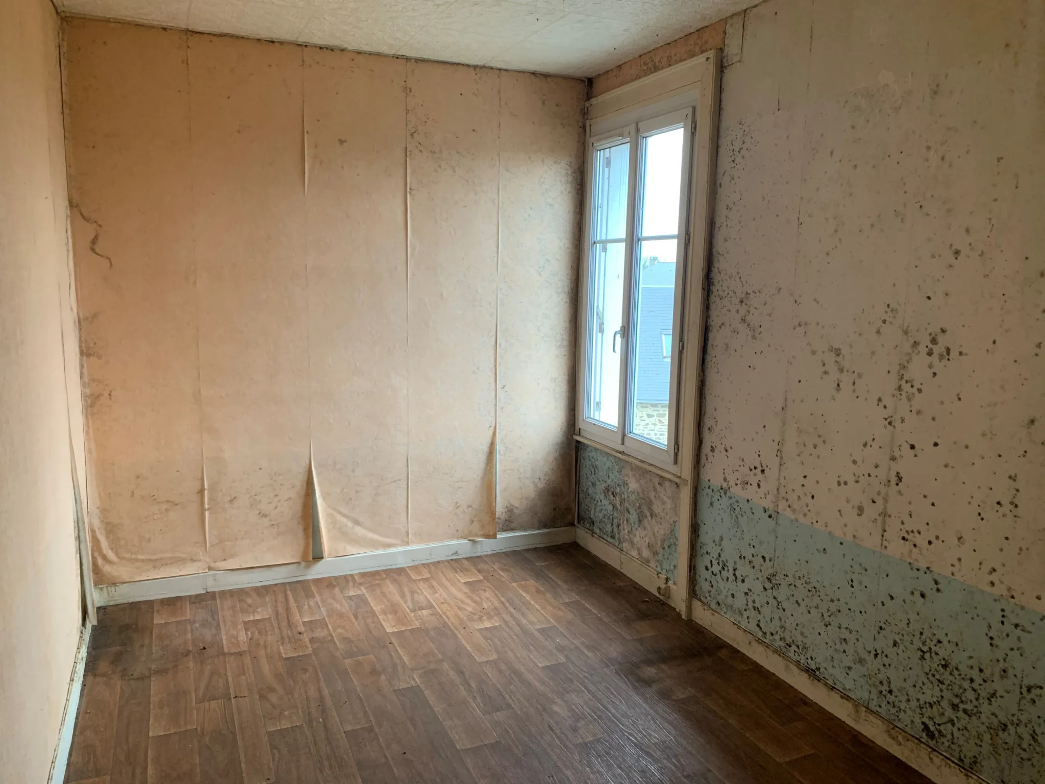 Immeuble de 217 m² à vendre à Pré-en-Pail 