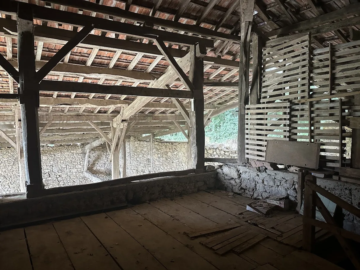 Vente d'une grande maison en pierre avec dépendances près de Fleurance 