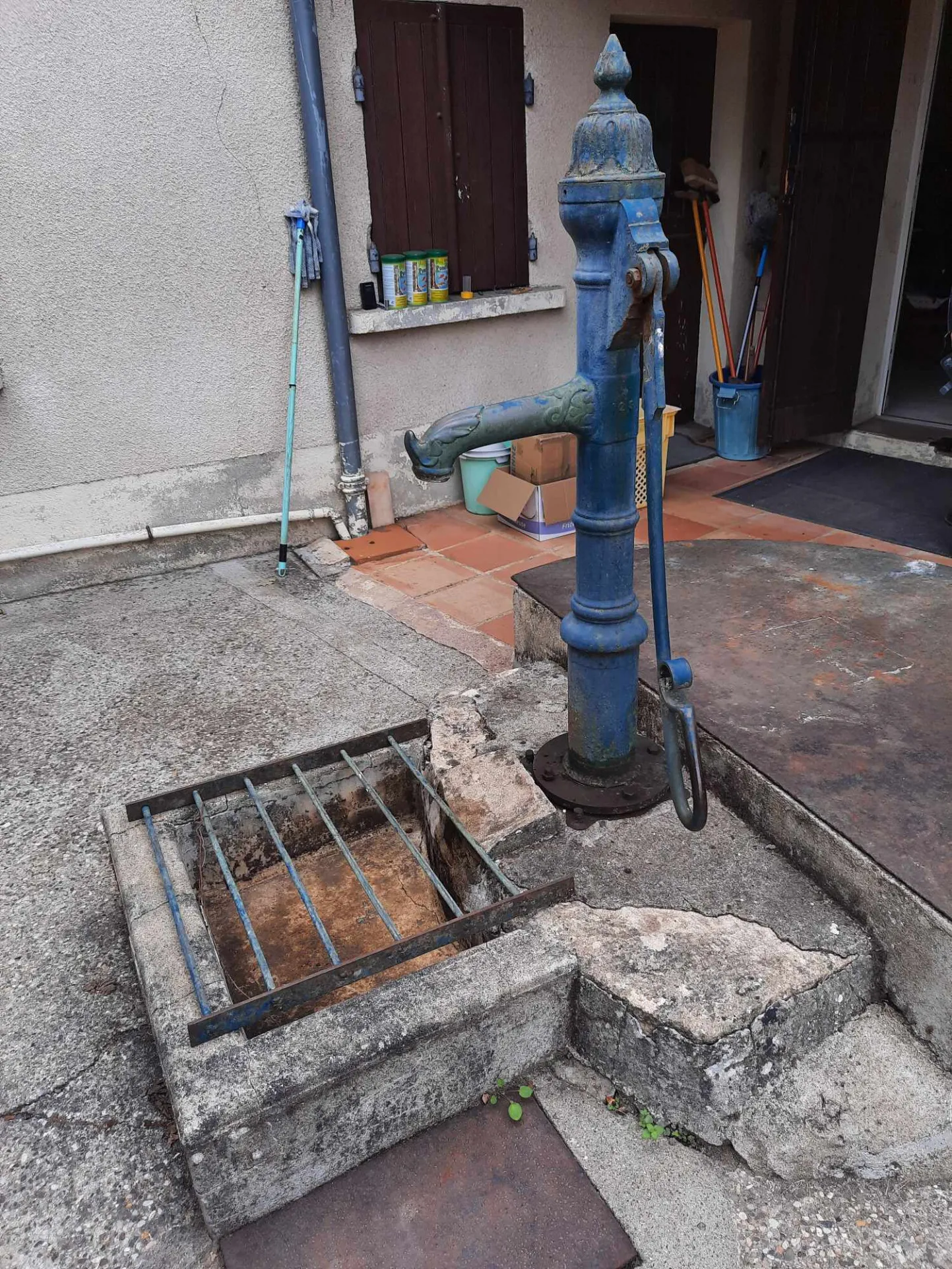 Maison spacieuse à vendre à Fumel avec jardin et dépendances 