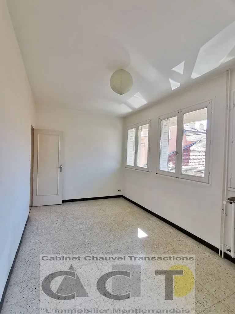 Maison T5 avec Terrasse à Clermont-Ferrand - Idéal pour Premier Achat 