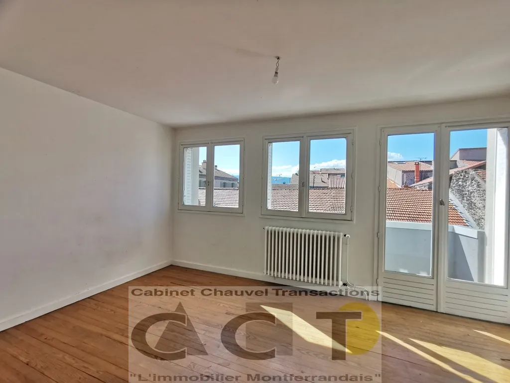 Maison T5 avec Terrasse à Clermont-Ferrand - Idéal pour Premier Achat 