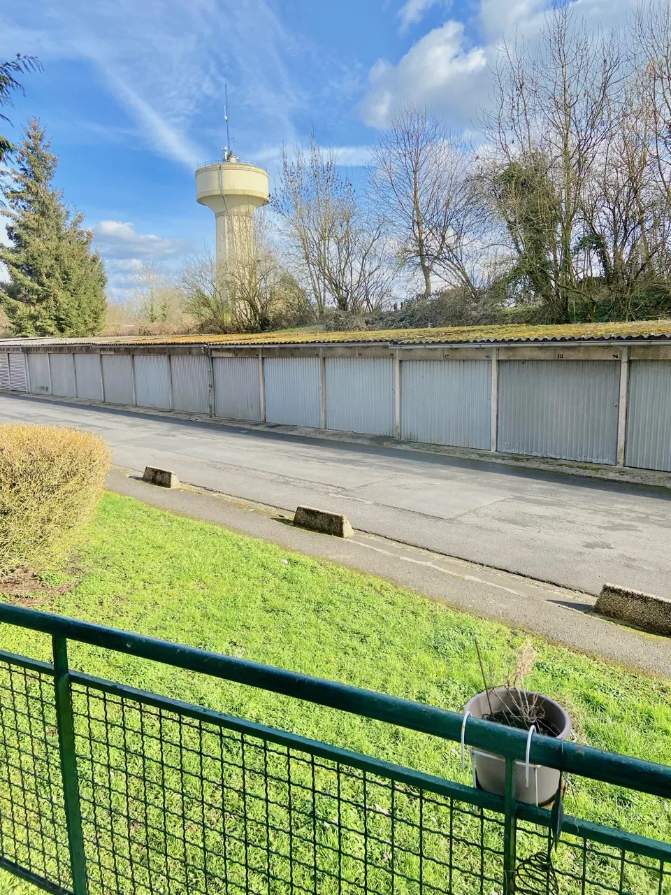 Appartement avec garage à vendre à Rousies 