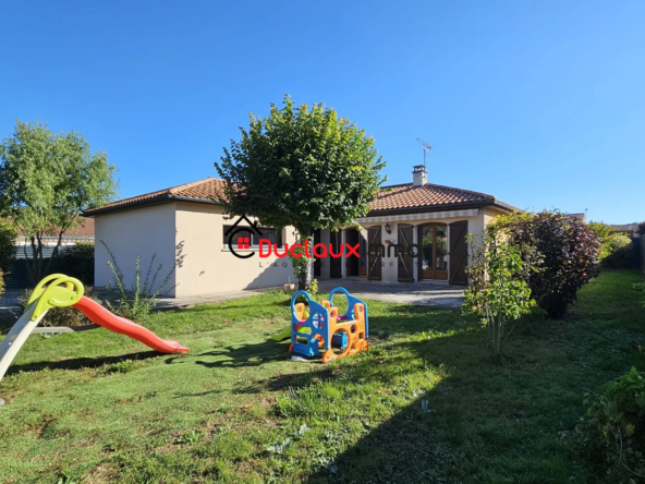 Maison individuelle plain-pied à Arpajon-sur-Cère - 4 chambres