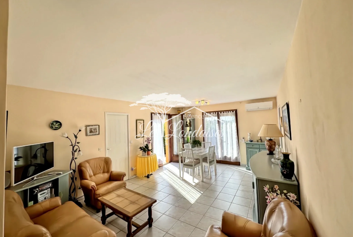 Maison T3 à La Londe-les-Maures avec jardin et garage à vendre 