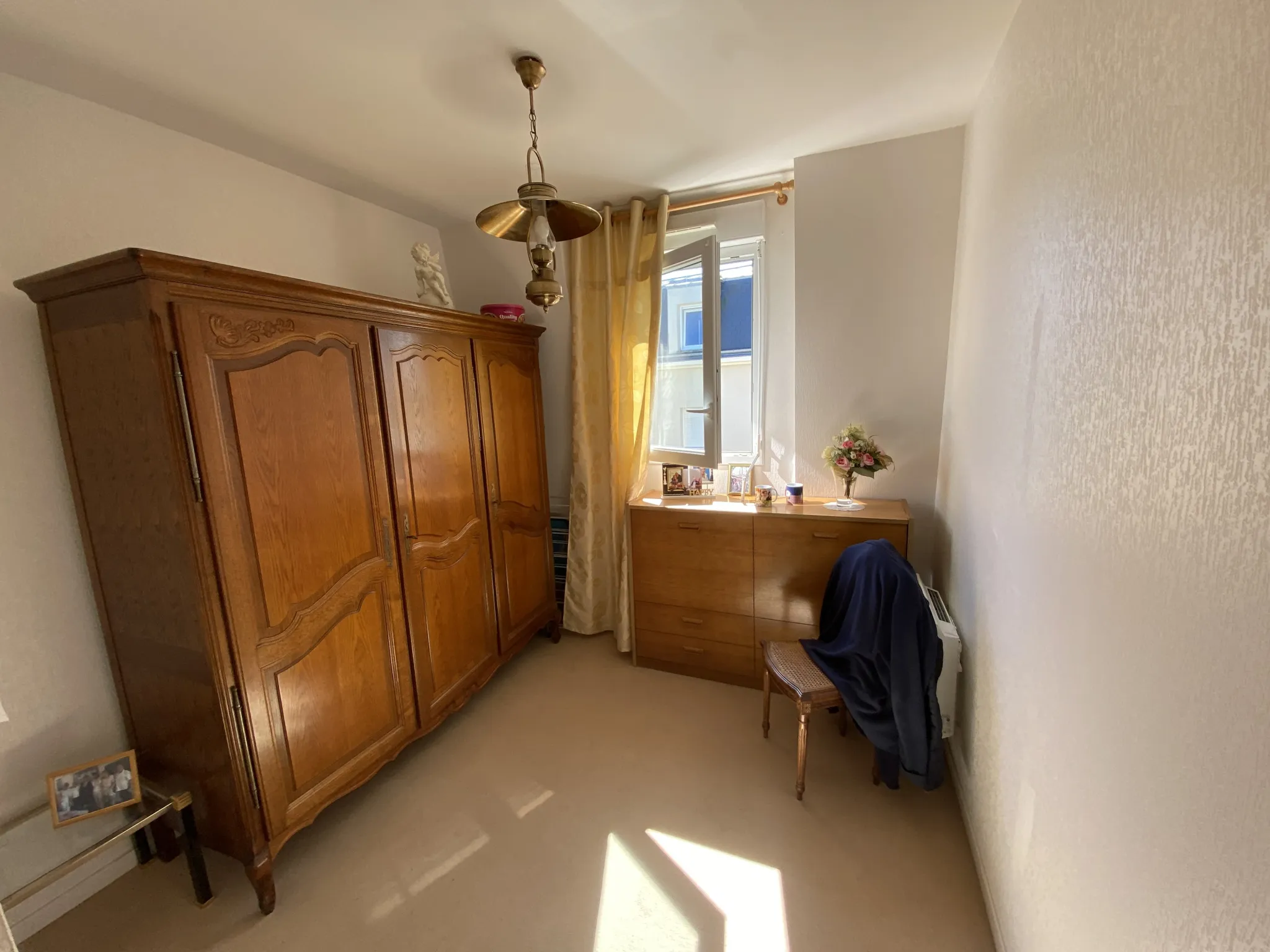 À vendre : Appartement F3 à Grandcamp Maisy avec grand balcon et garage 