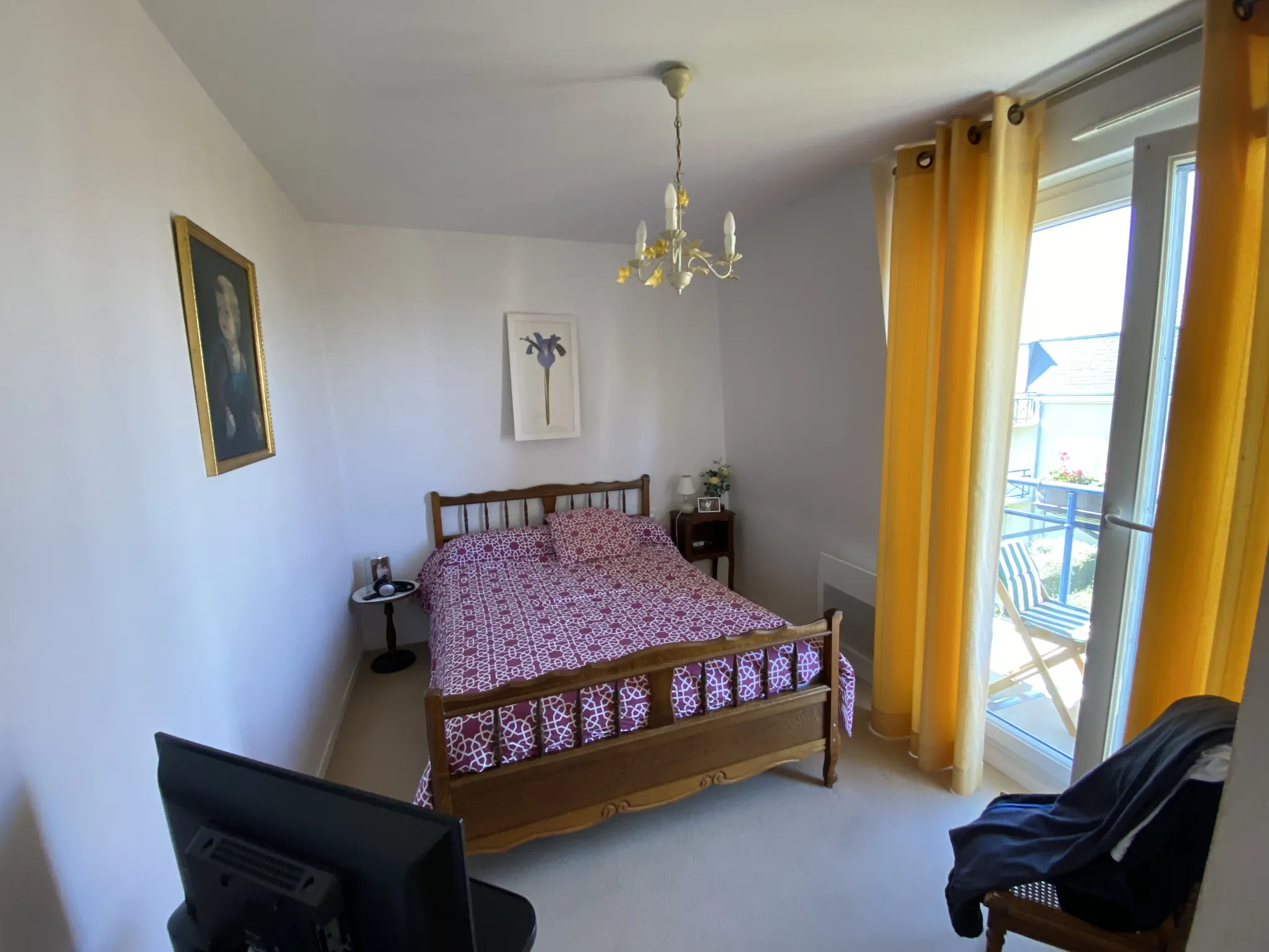 À vendre : Appartement F3 à Grandcamp Maisy avec grand balcon et garage 