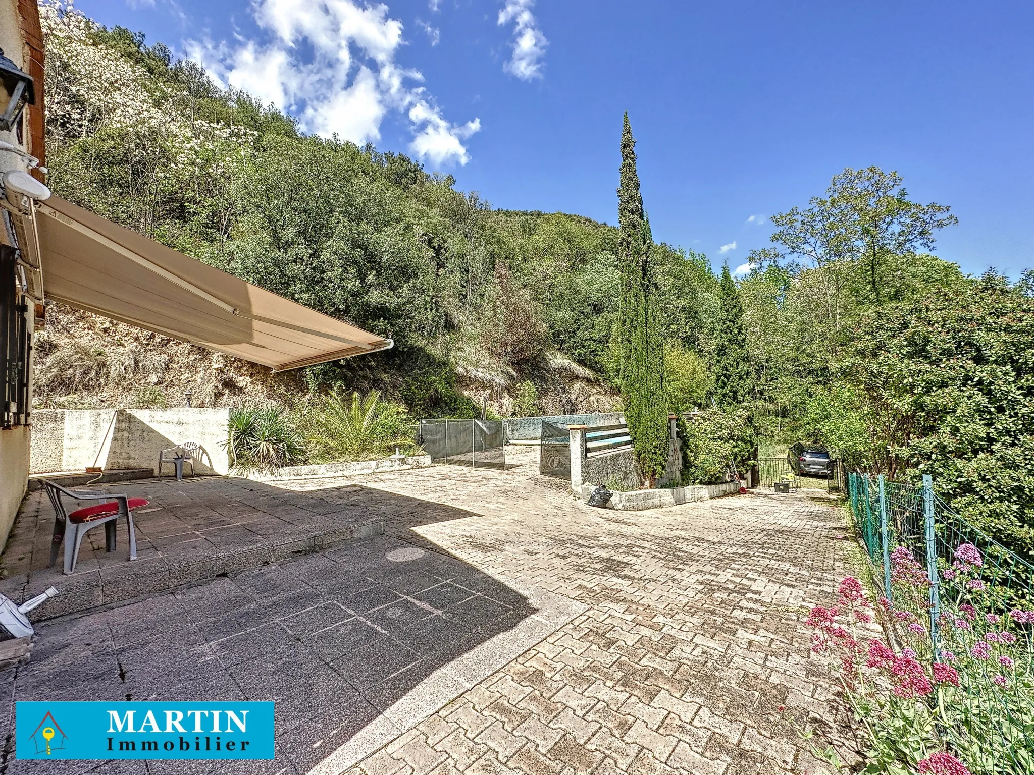 Villa à vendre à Arles sur Tech avec piscine 