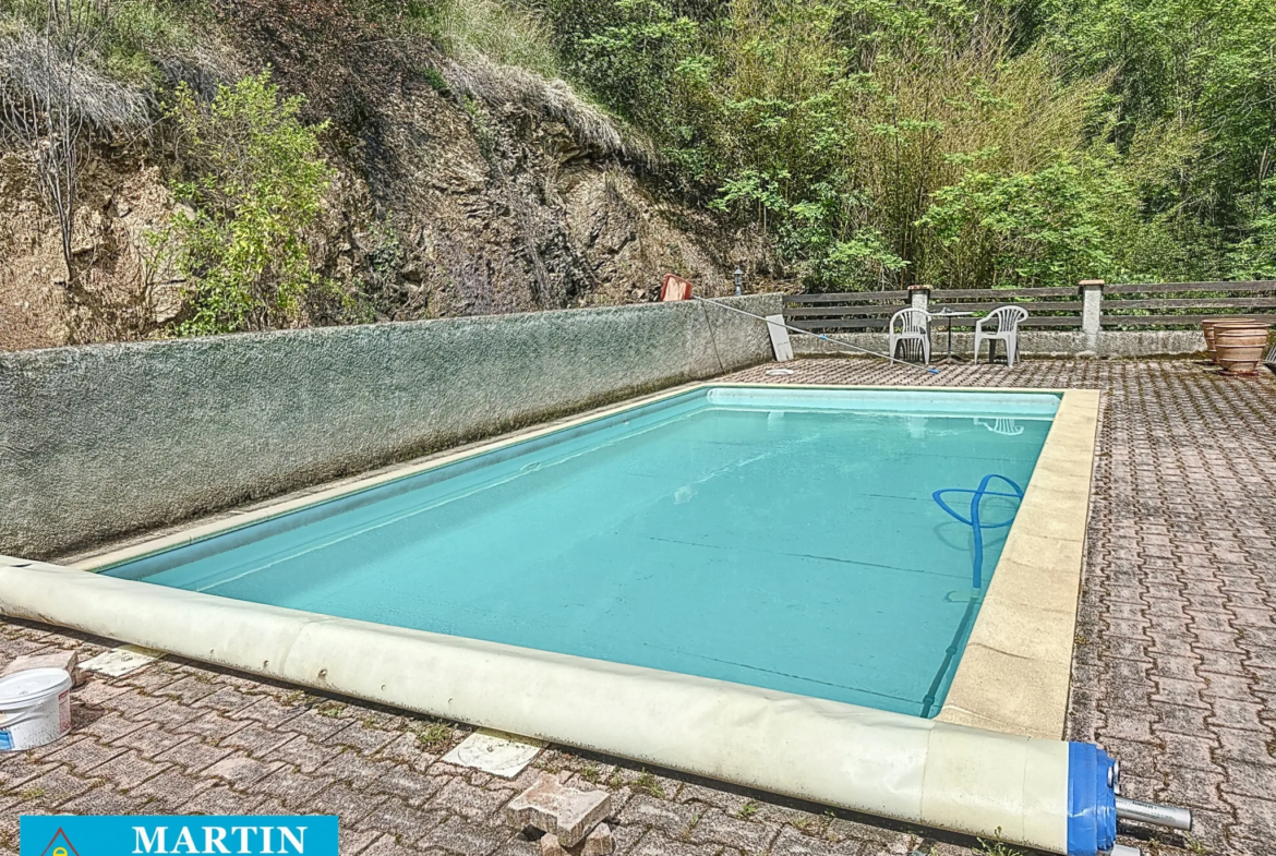 Villa à vendre à Arles sur Tech avec piscine 