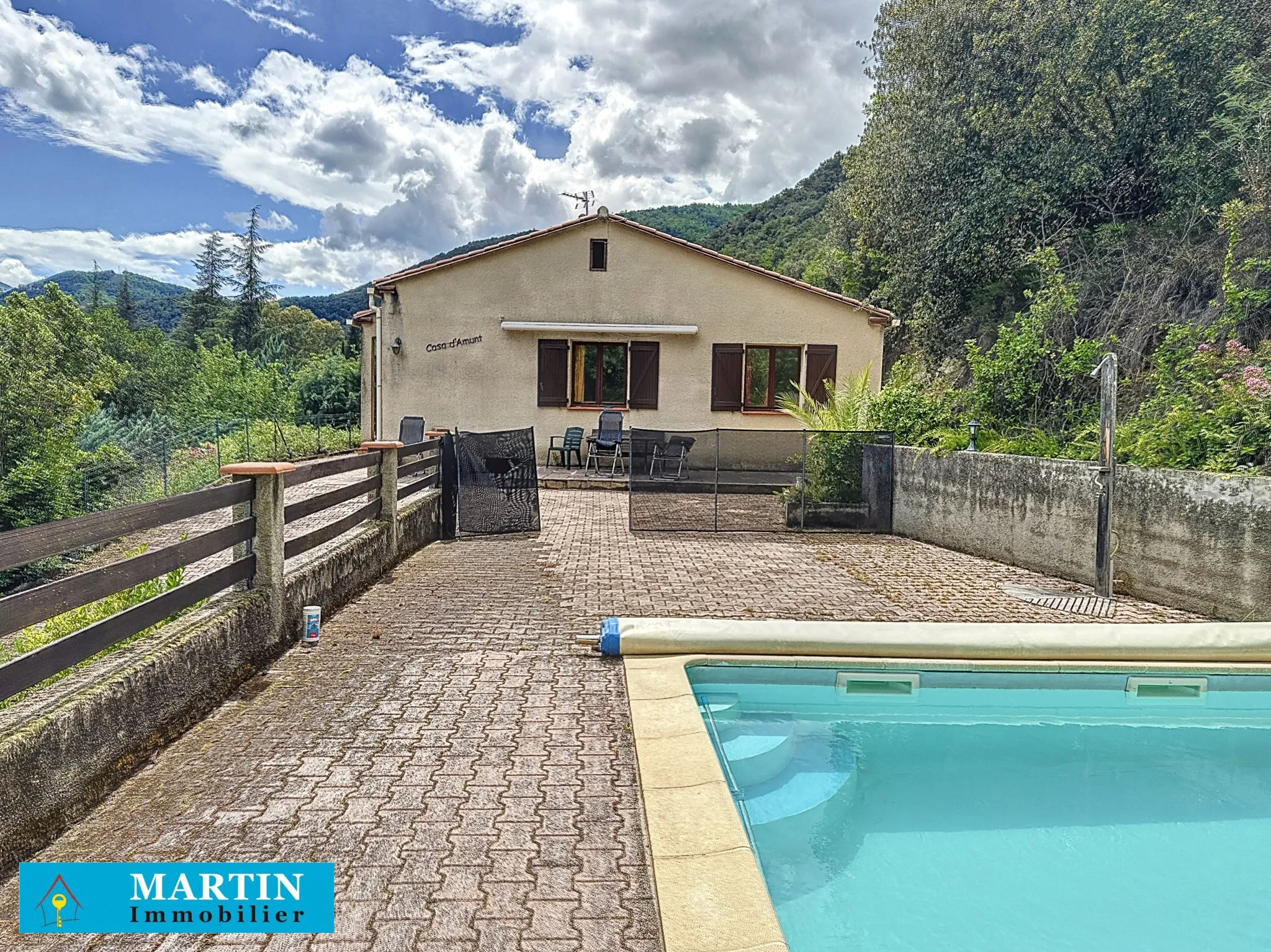 Villa à vendre à Arles sur Tech avec piscine 