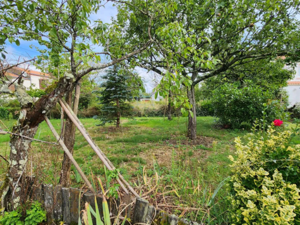 Bel Terrain à Bâtir de 290 m² à Rezé, Trocardière